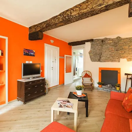 Rivacanze Apartment